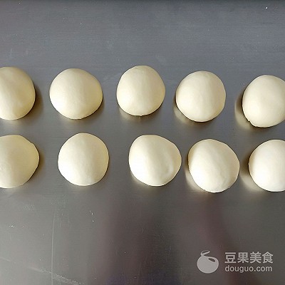 蜂蜜脆底小面包的教程,蜂蜜脆底小面包商用做法