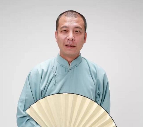 捧腹相声｜贾旭明带队“红壶相声社”空降新绎七修酒店！您瞧瞧？