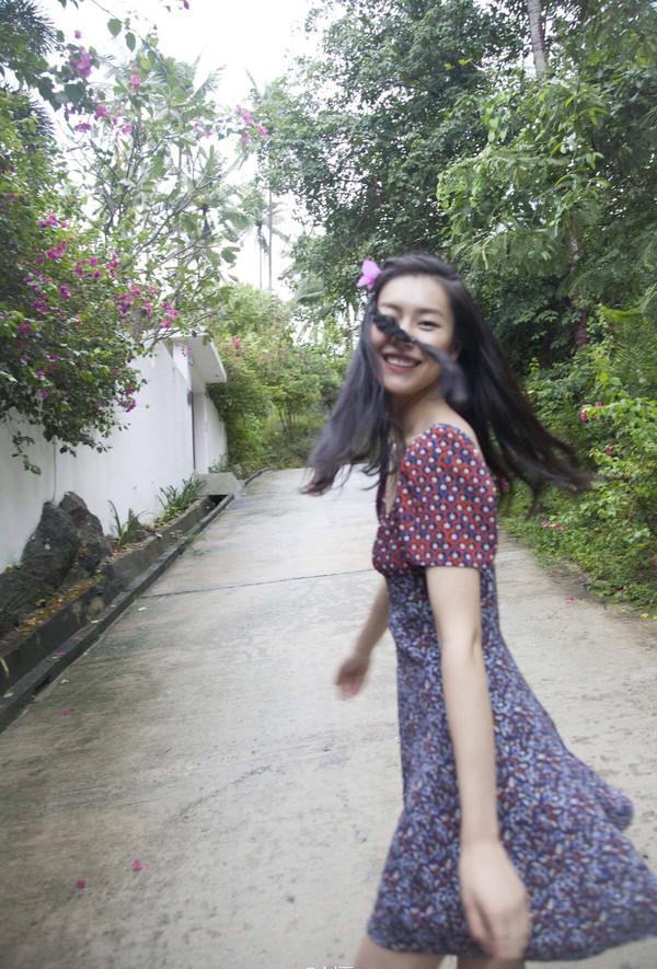 奚梦瑶何穗大表姐的维密秀,奚梦瑶何穗刘雯冬季街拍机场