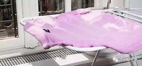 羊毛衣用洗衣粉泡一夜,羊毛衣可以用洗衣粉吗