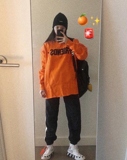 向往的生活第四季欧阳娜娜挖藕,向往的生活欧阳娜娜和张子枫化妆