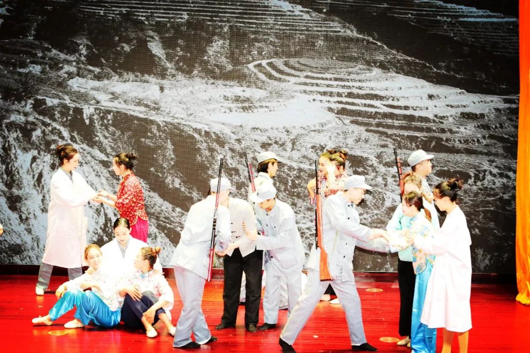 鍒╁悰鍒惰嵂闆嗗洟閯犻倯鐢熶骇鍘傛埧,瑗垮畨鍒╁悰鍒惰嵂鏈夐檺鍏徃閯犻倯