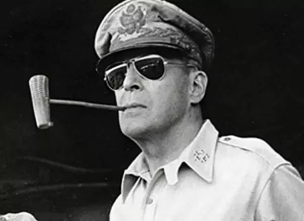 日元是怎么贬值的,日元怎么又降了