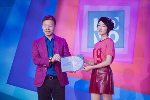 LOVO牵手周冬雨掀色彩狂潮携手爱库存发力社交电商