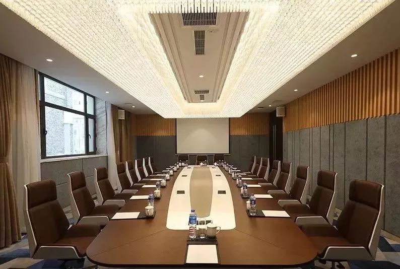 睿德名人艺术酒店，在净月横空出世！