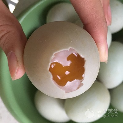 糯米蛋的做法,糯米蛋的做法网红