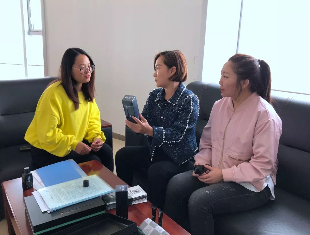 90后女高材生创业,90后女大学生创业成功