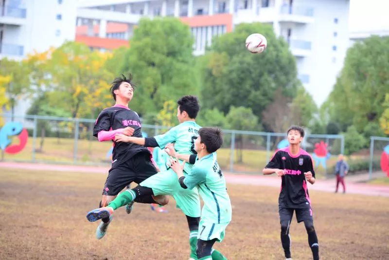 现在最强的四支足球队伍,这支国足斩获世界杯亚军