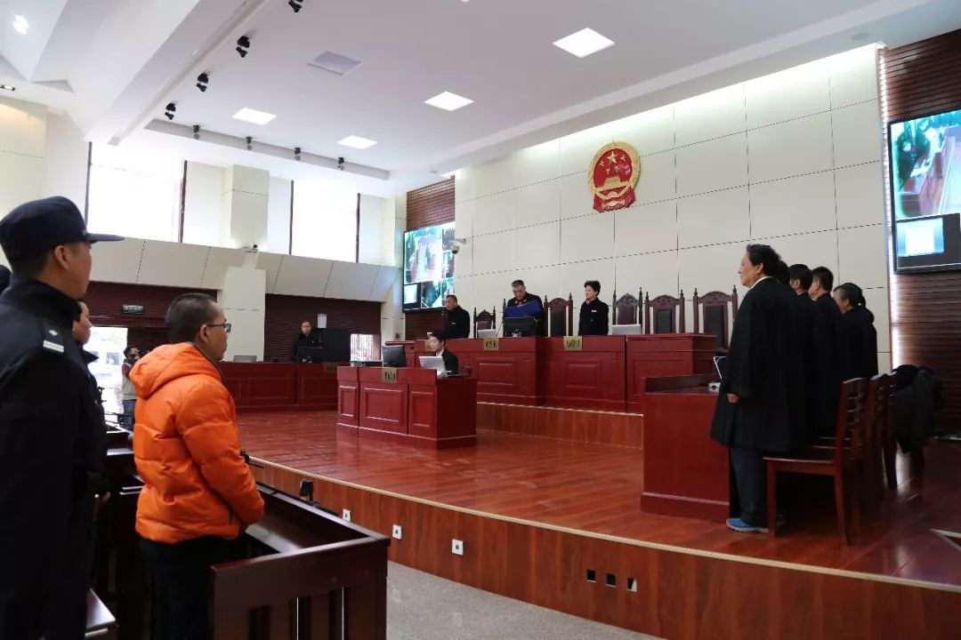 「案件播报」汉中市汉台区人民法院依法公开宣判一起非法经营犯罪案，八被告人分别被判处七年至三年不等有期徒刑