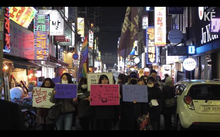 一个在韩国写女权主义博客的英国人：性、性别和房间里的大象