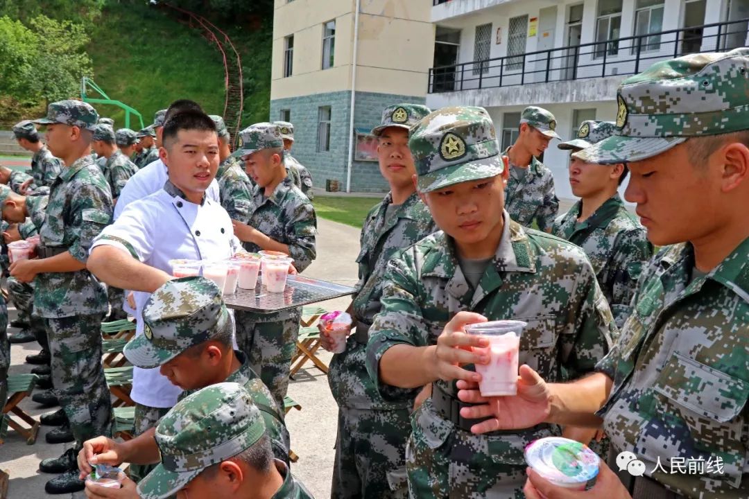 新兵连伙食为啥比基层好,新兵连伙食好吗