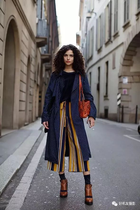 人像美姿的摆拍顺序,如何拍出美姿照