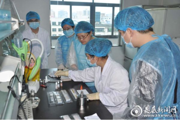 娄底：守护全民健康将改革进行到底