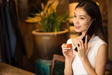 心系天下三星w2019微信,心系天下三星w2019平面玻璃