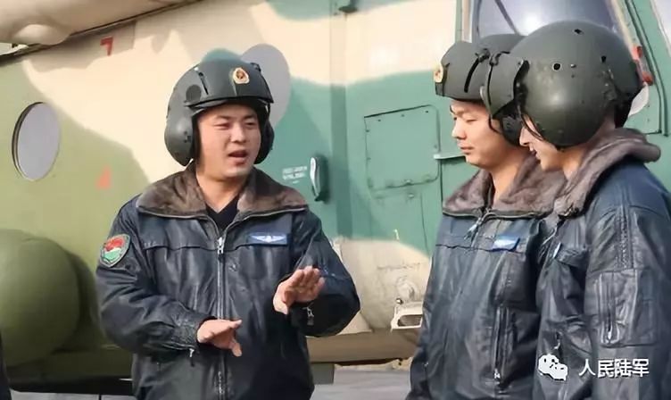 陆军十大标兵第一批,陆军十大标兵军颁奖仪式