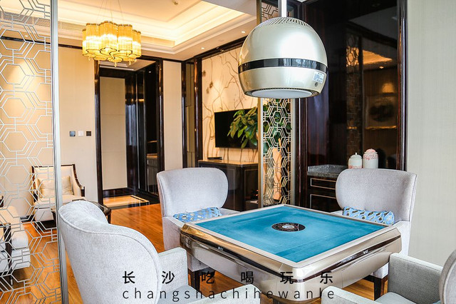 长沙独一无二的看球胜地来了!2000㎡超大面积、5星级料理,足球派对放肆嗨!