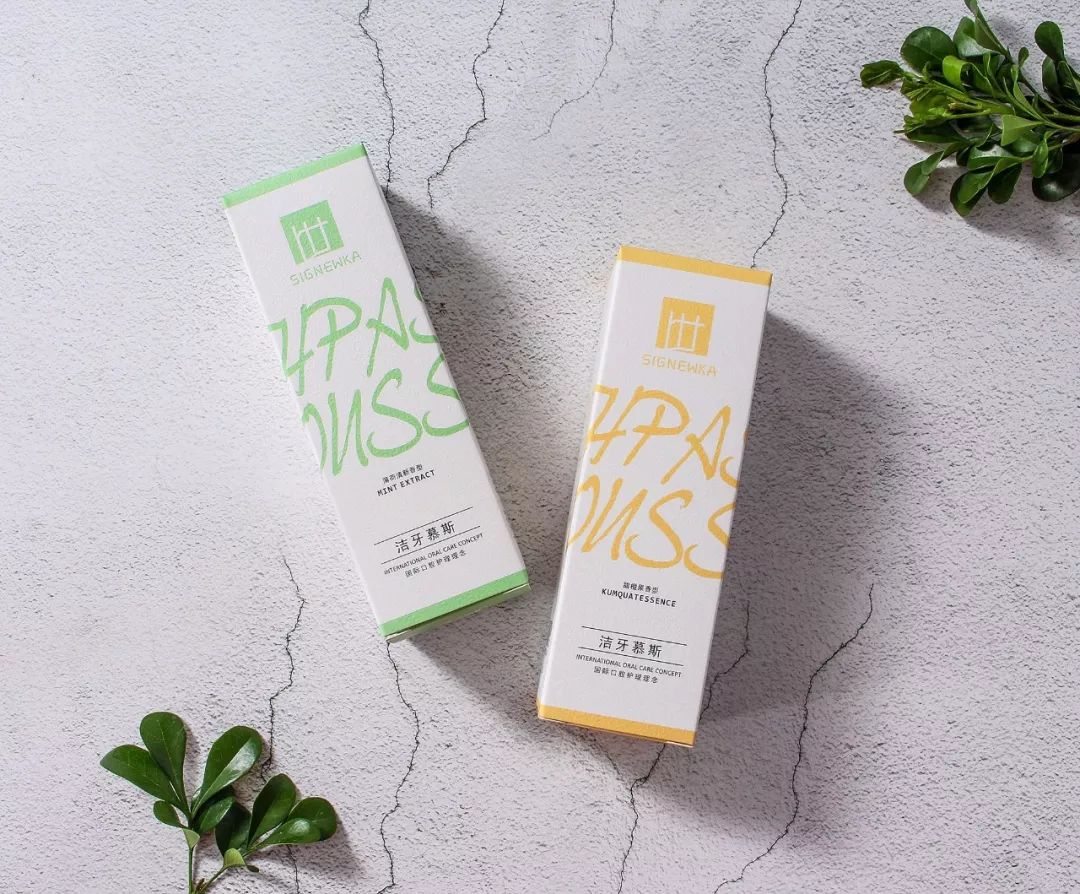 闭着嘴巴一会就干有异味,闭着嘴巴都感觉口腔有异味