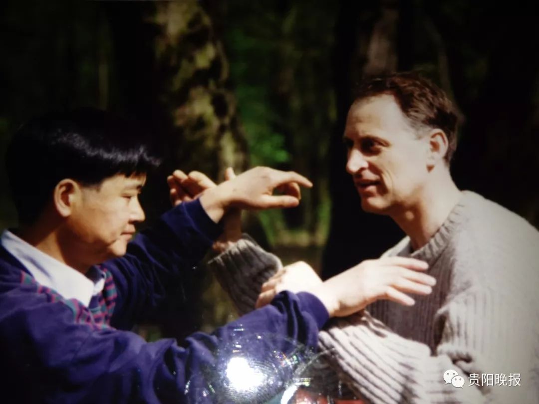 “走进欧洲听乡音”系列报道之法国篇—“以侨为桥”让贵州联通巴黎