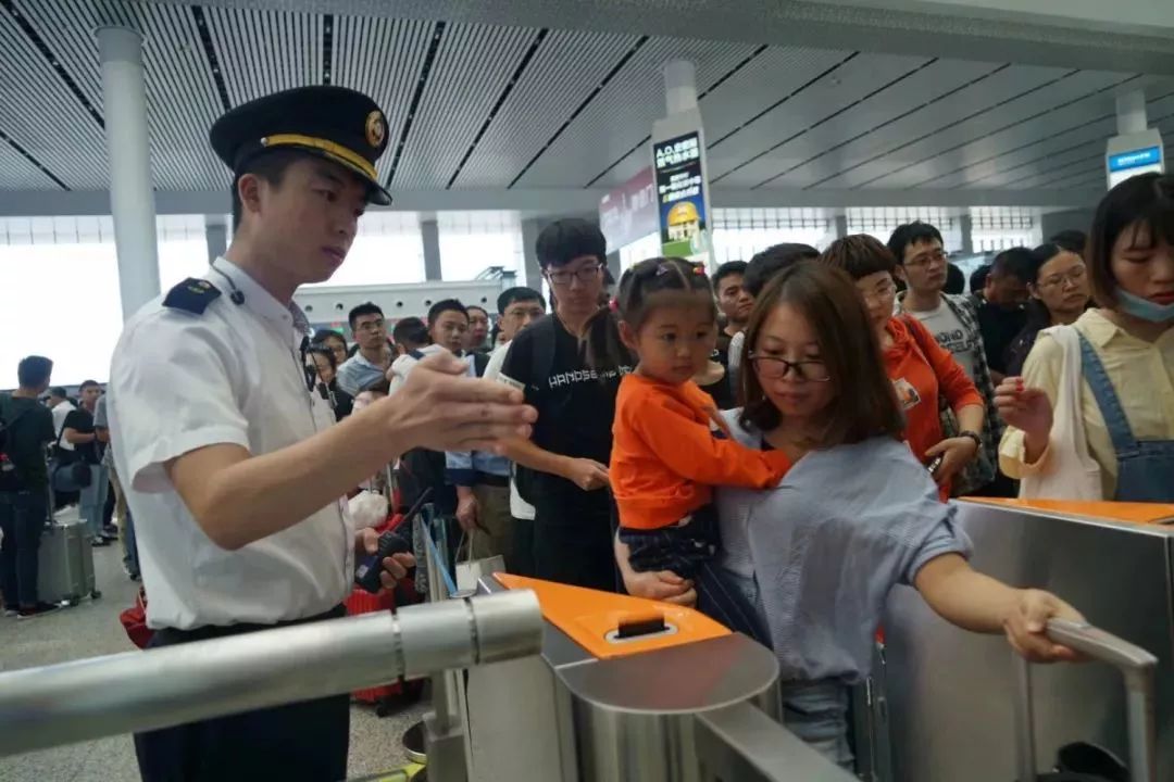 1月1日买火车票政策,安徽火车票新政策