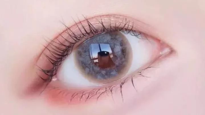 哈妮克孜直播说美貌,哈妮克孜谈自己颜值