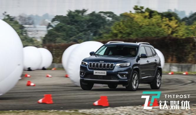 实测14年jeep自由光,jeep自由光2.0自吸动力测试