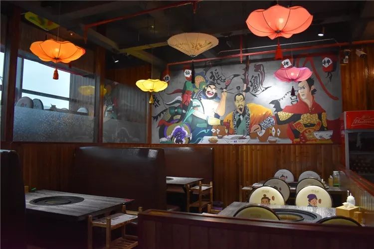 烧烤火锅一体无烟锅,烧烤火锅一体锅美食