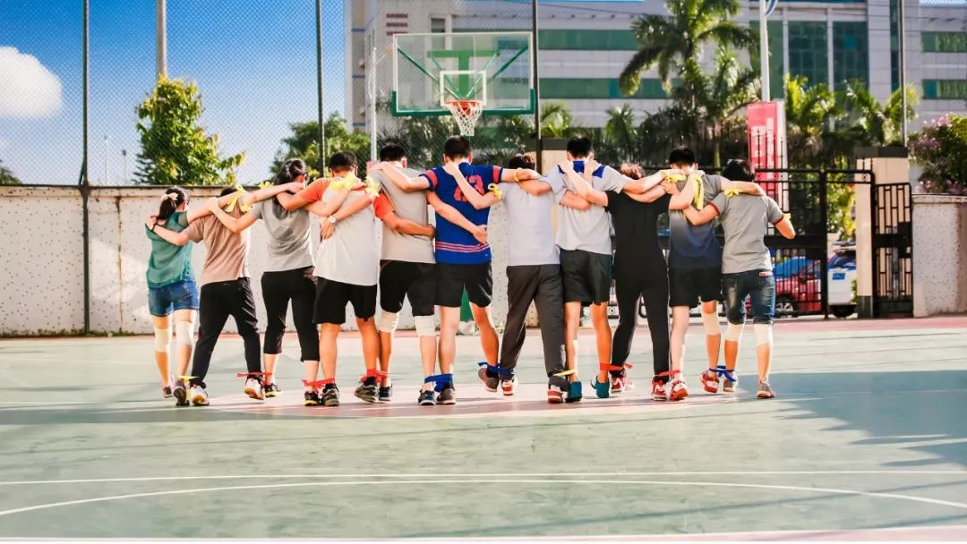 洗衣液能去除羽绒服油渍吗,干洗店洗羽绒服油渍小妙招