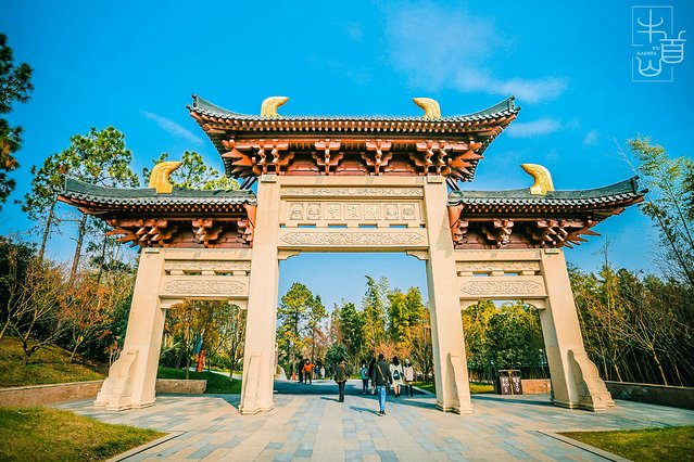 牛首山佛顶宫与古鸡鸣寺,带您朝拜南京牛首山佛顶宫