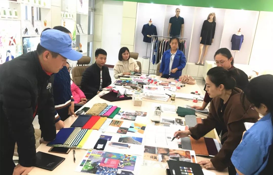 春季面料开发趋势,展望今后服装面料趋势