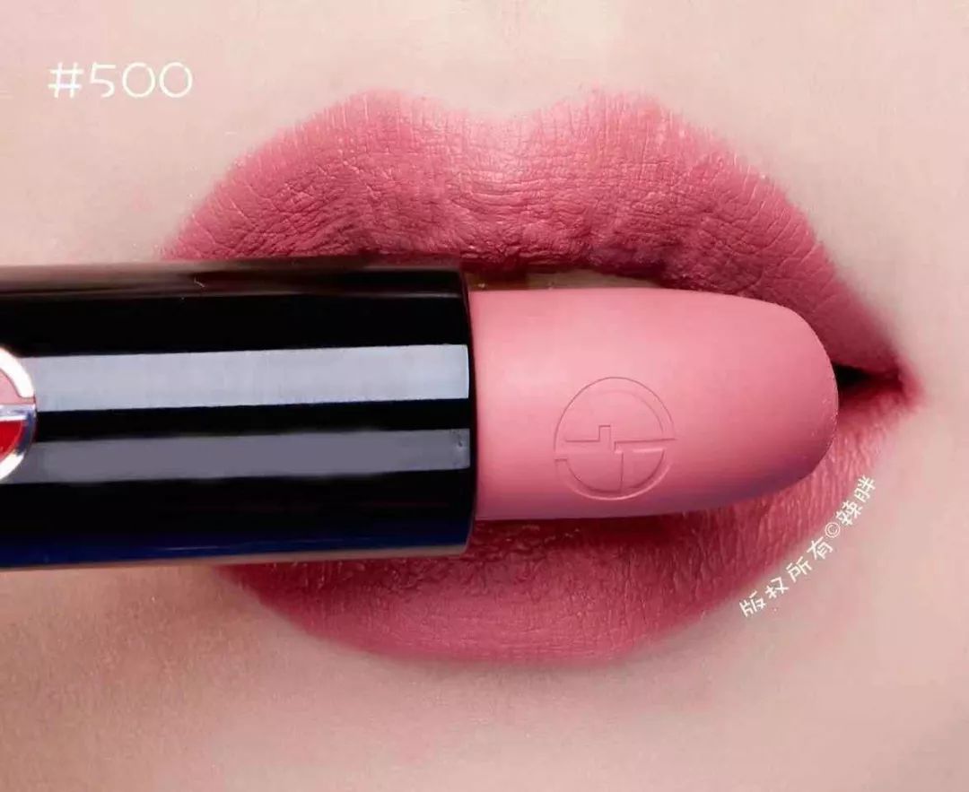 新品全试色I这支最美唇膏美到犯“罪”，红一整年全靠她！