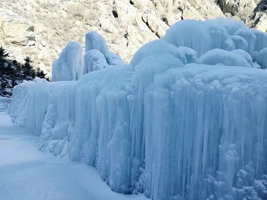 银川雪景贺兰山,银川贺兰山冬日