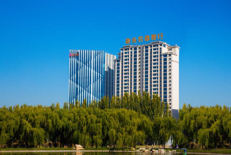 厉害了，咱包头人自家的银行！包头农商银行个人存款突破100亿元！