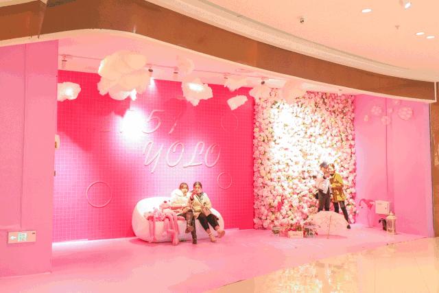 元旦新年就来2751YOLO城市广场，500元友阿购物卡免费送！