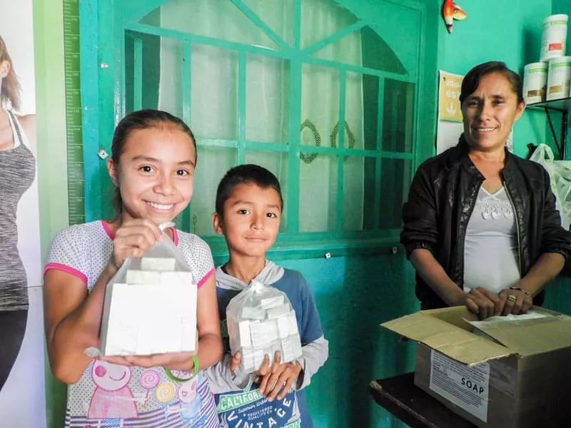 小肥皂骗局揭秘,酒店里没用完的肥皂都去哪了