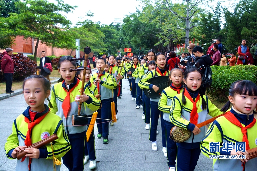 泉州南少林儿童表演,泉州南音街头表演合唱