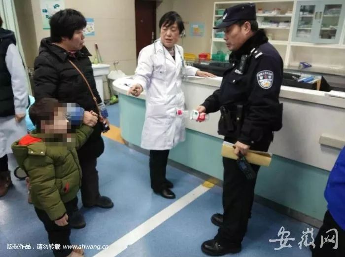 铜陵某游乐场一5岁儿童口渴误喝胶水面色苍白鼻子流血