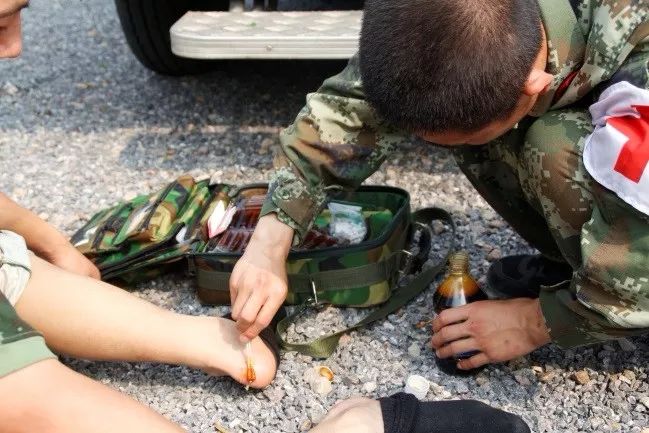 组织野外拉练提升哪些能力,部队冬训拉练小妙招大全