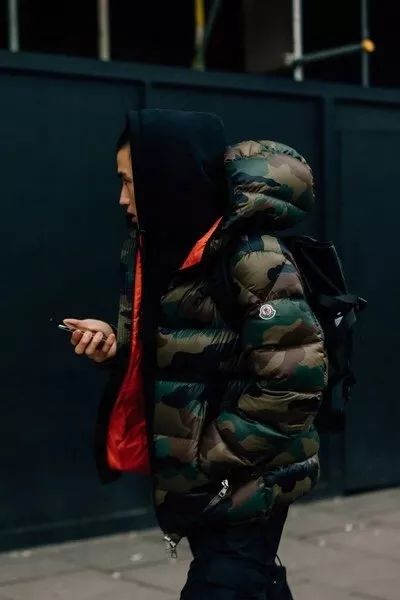 巴黎世家买什么外套最好,巴黎世家8万外套