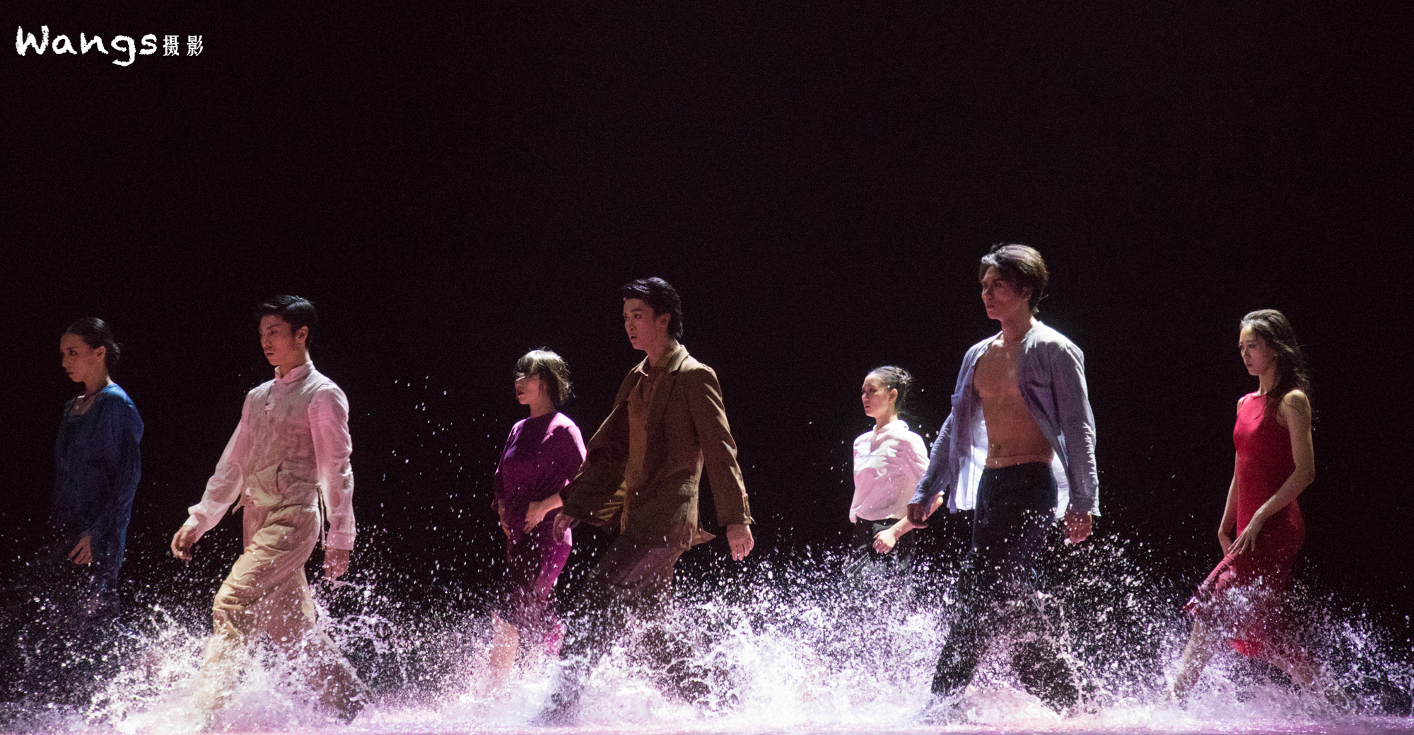 「听」专访舞蹈剧场《大饭店》导演兼舞者黎星：这是一部“现象级”“限量版”作品