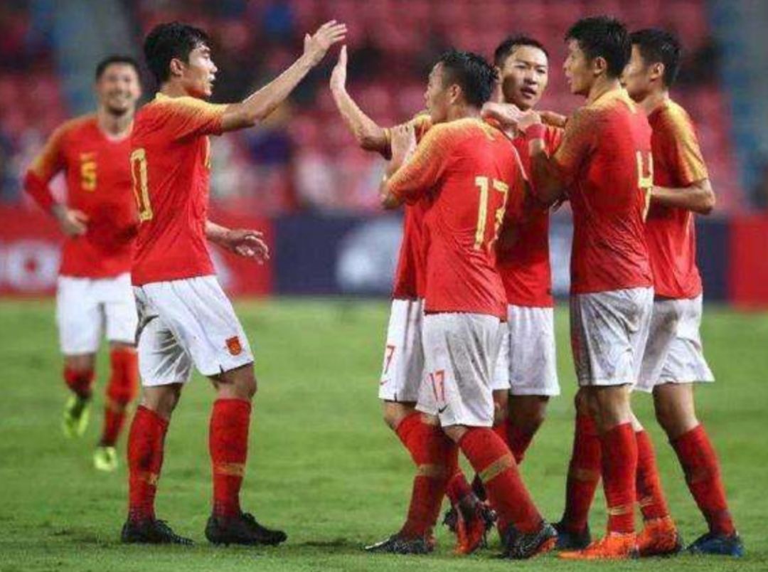 中国足球公开课,一堂足球课视频