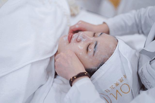 两年往返日本30次，她带回武汉人变美的秘籍