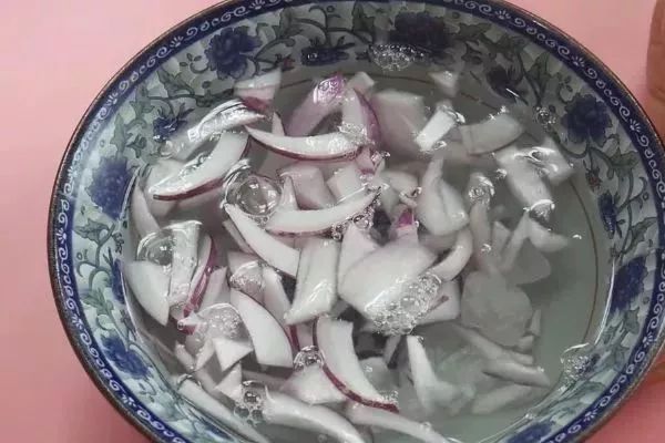 家里盆栽洋葱开花,洋葱盆栽开花