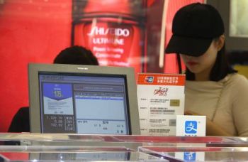 使出浑身解数,韩国疯抢国货