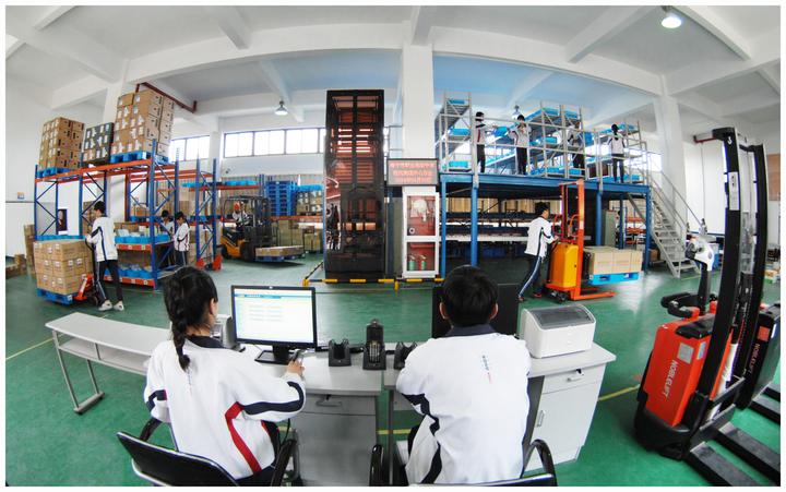 师生共同努力永创佳绩,师生共同努力的成果