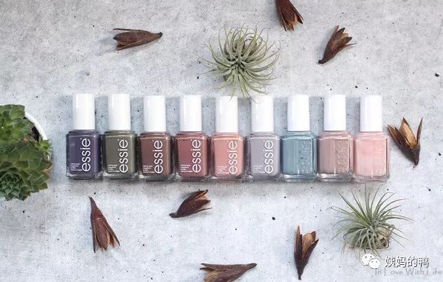 一个未遂美甲店老板娘眉头一皱，发现美甲这件事并不简单，但很便宜