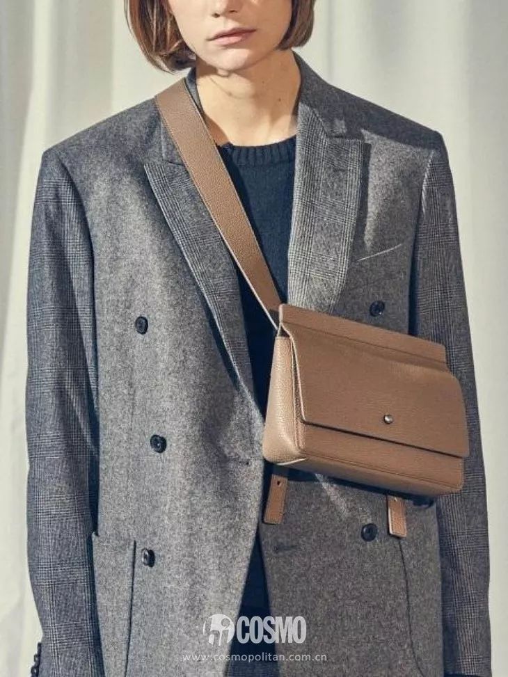 你喜欢的韩剧穿搭,朴信惠的穿搭