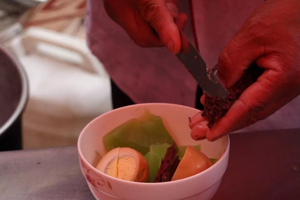 陇中美食定西宽粉,甘肃陇西特色烧鸡粉