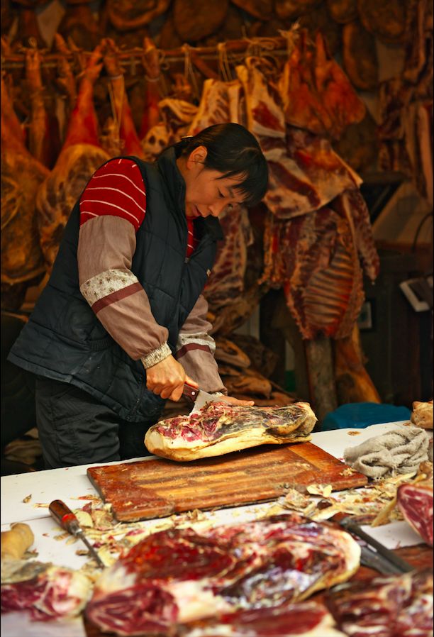 云南火腿分布图,云南火腿室内图片