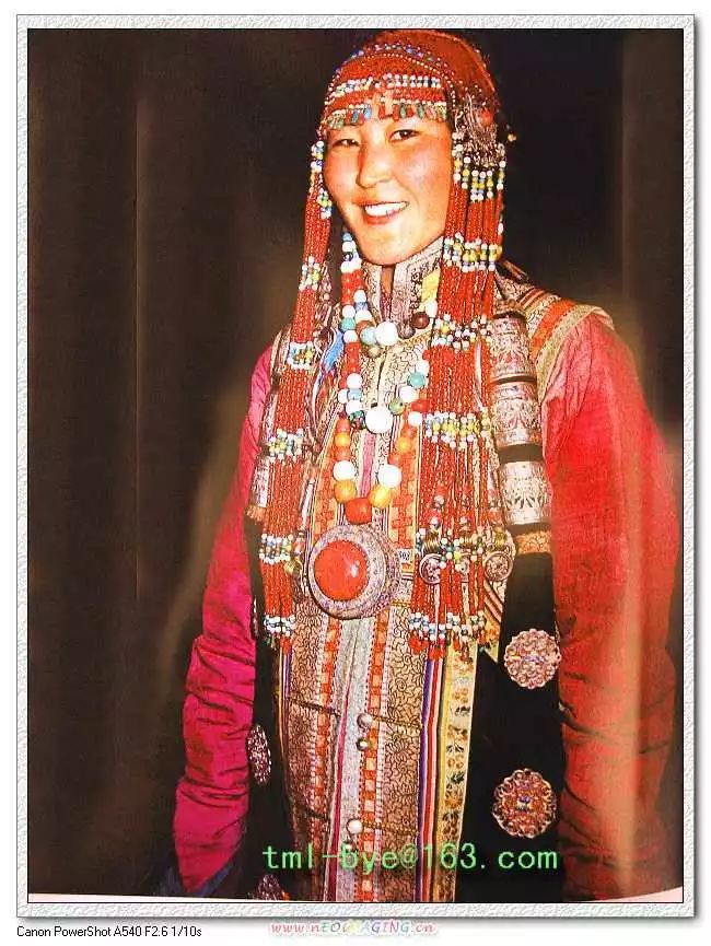 近代蒙古部落服饰（上篇）