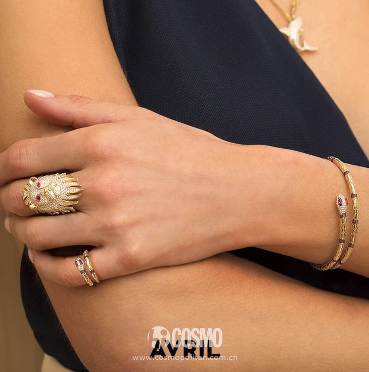 欧阳娜娜配饰,欧阳娜娜的配饰